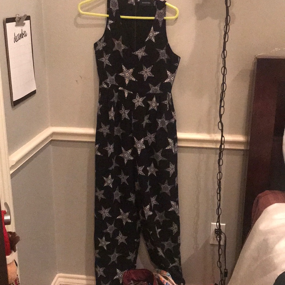 Black and white starfish jump suit